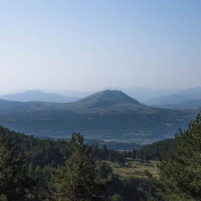 Panorama sur le Puy de Manse et les montagnes  de Haute Provence