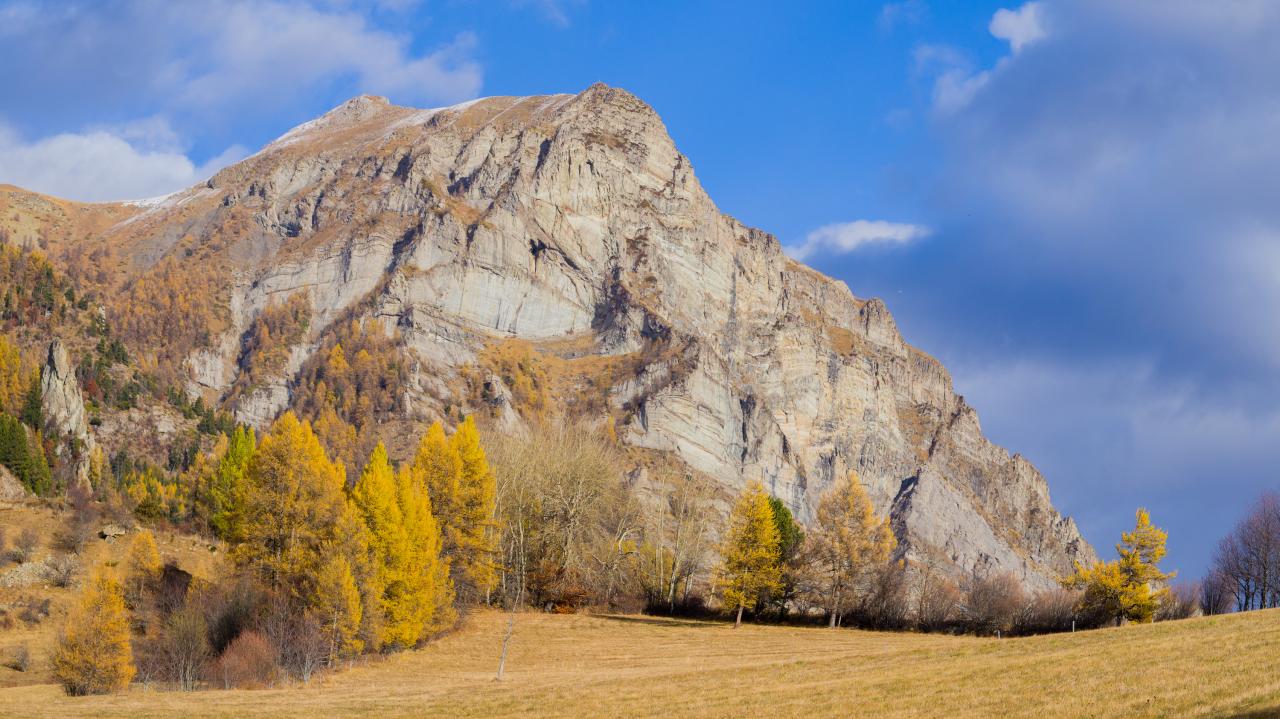 A l'automne sous les falaises