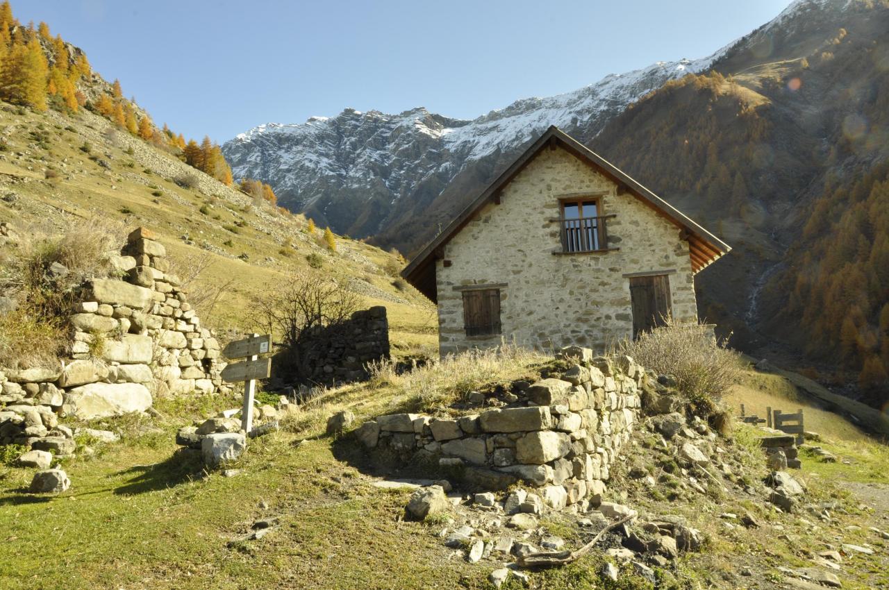 Village de Méollion à Champoléon