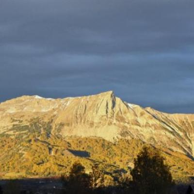 Aiguille et station de laye